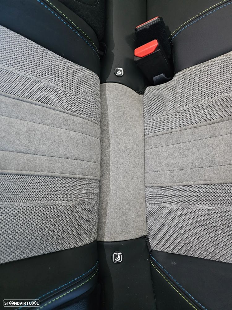 Peugeot e-208 50 kWh GT Line - 16