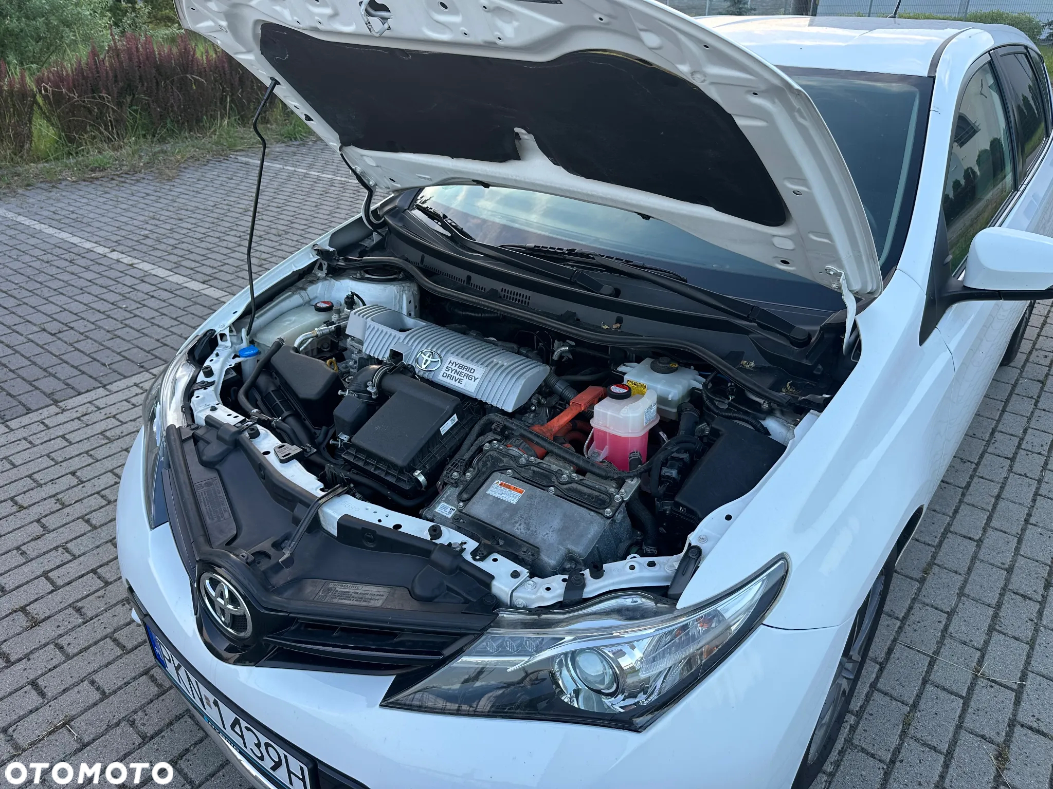Toyota Auris 1.8 HSD Prestige NAVI - 37
