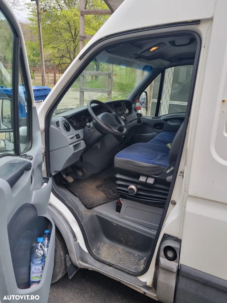 Iveco Massif - 2