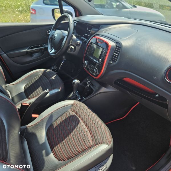 Renault Captur dCi 90 EDC Helly Hansen - 19