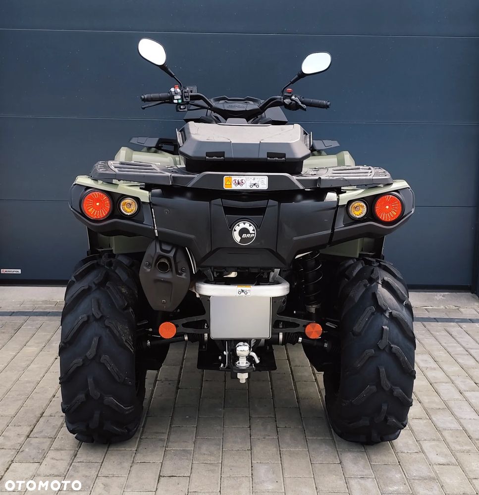 Can-Am Outlander - 8