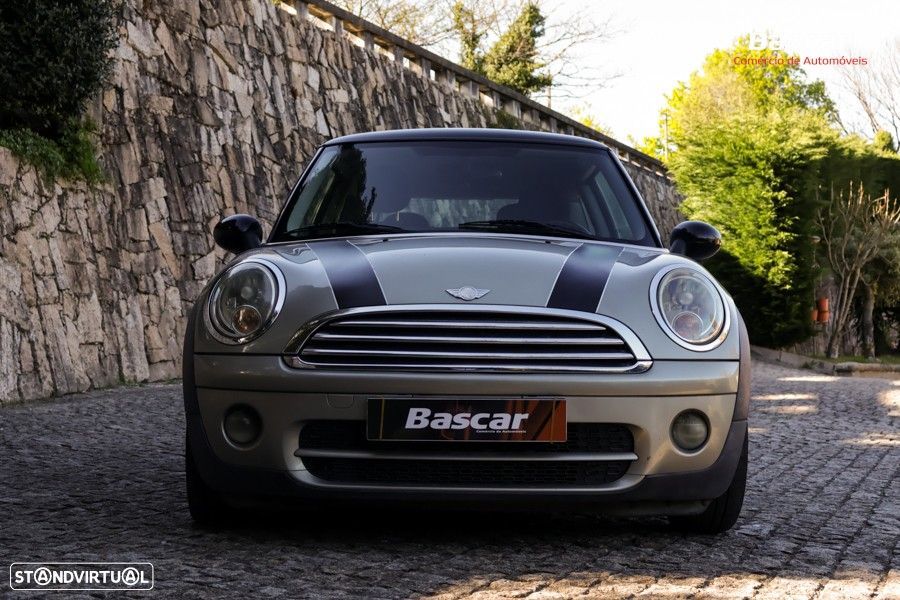 MINI 3 Portas Cooper D - 3