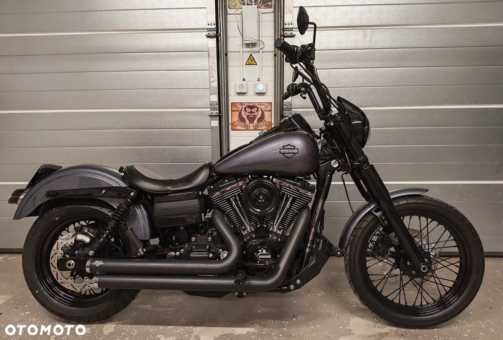 Harley-Davidson Dyna Super Glide - 2
