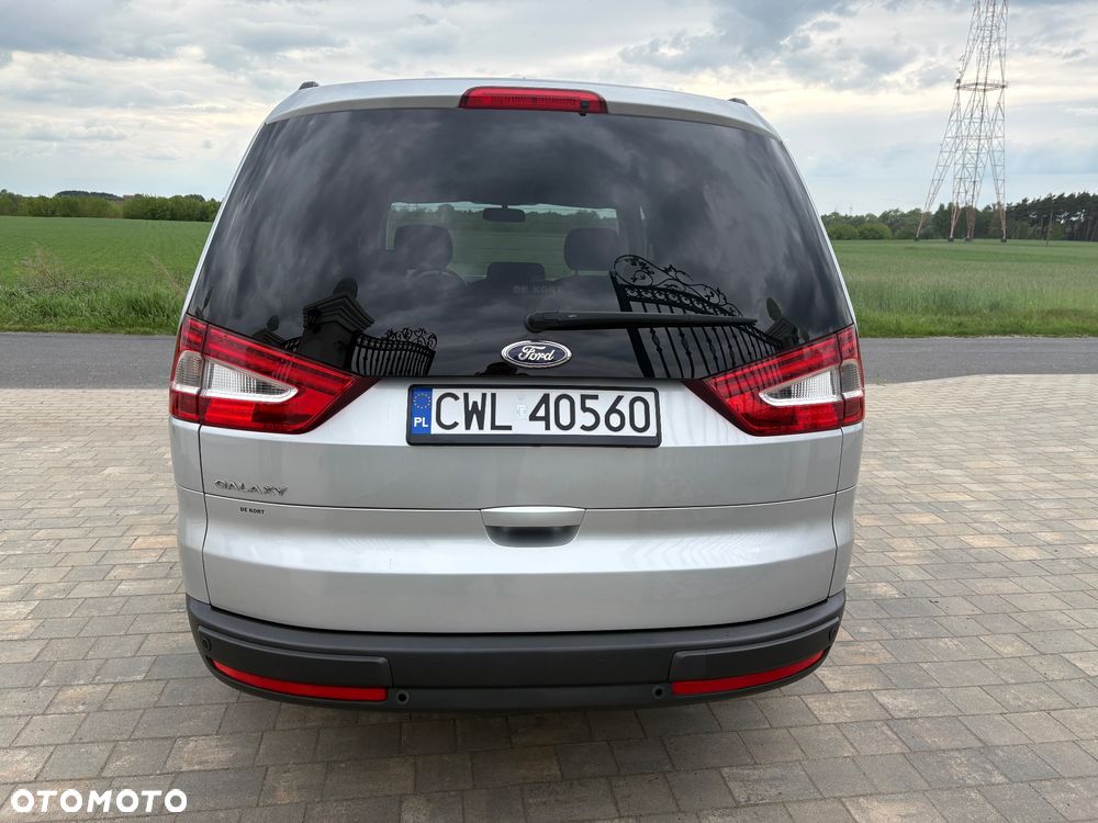 Ford Galaxy 2.0 TDCi Ambiente - 12