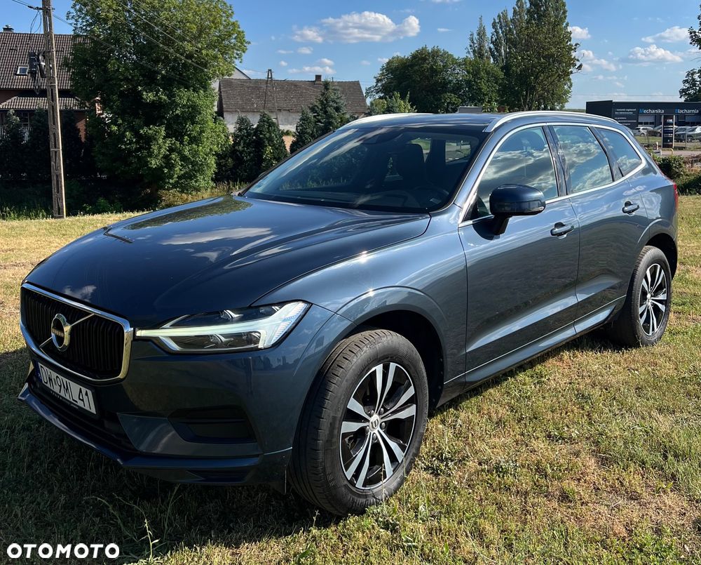 Volvo XC 60 B4 D AWD Momentum - 1