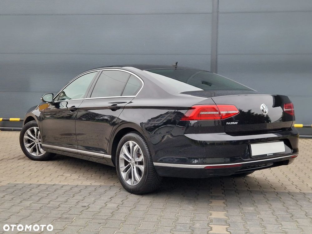 Volkswagen Passat 2.0 TDI BMT Highline DSG - 5