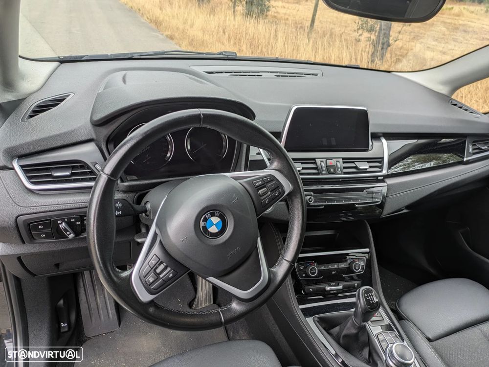 BMW 216 Active Tourer d Line Sport - 11