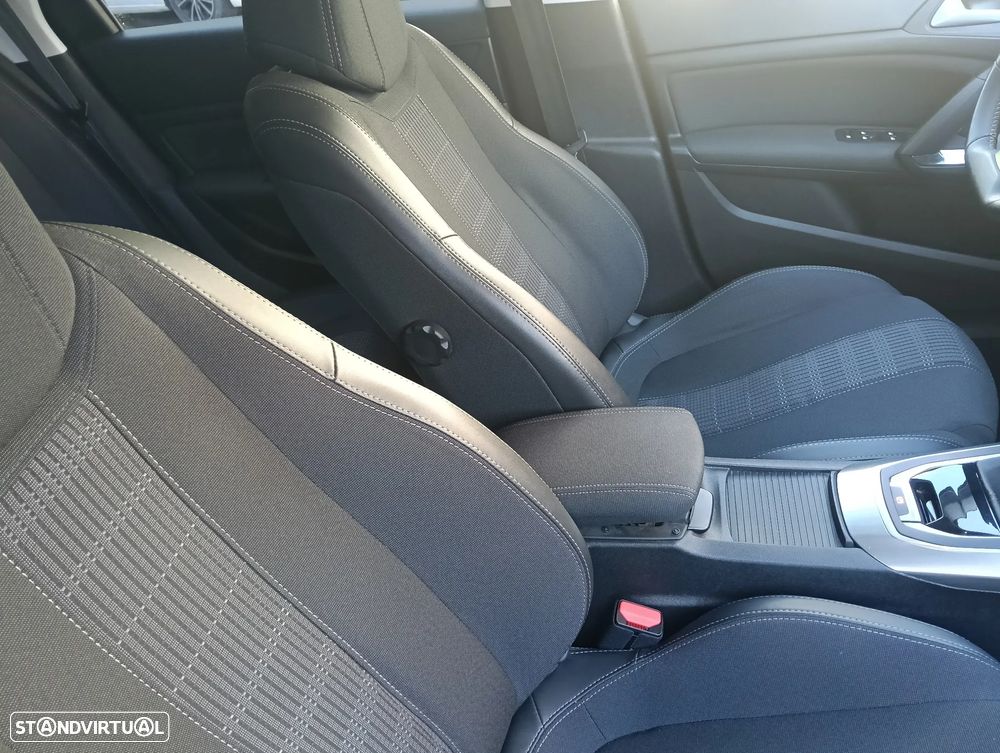 Peugeot 308 SW 1.5 BlueHDi Style - 9