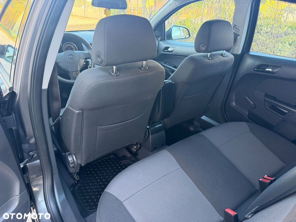 Opel Astra 1.6 Enjoy - 6