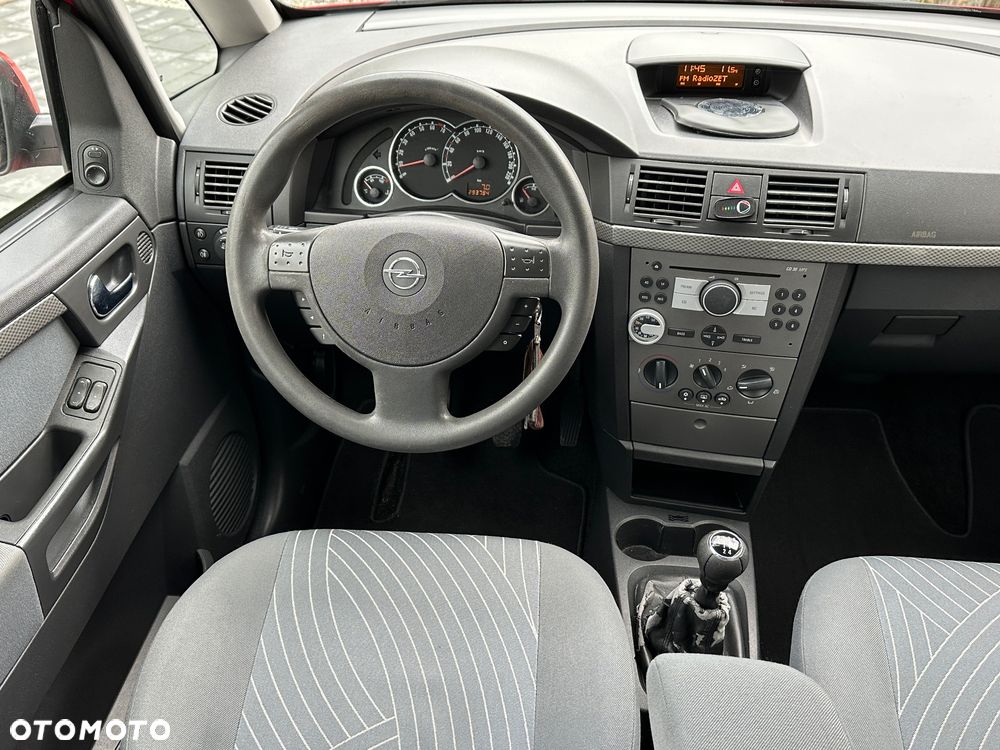Opel Meriva - 12