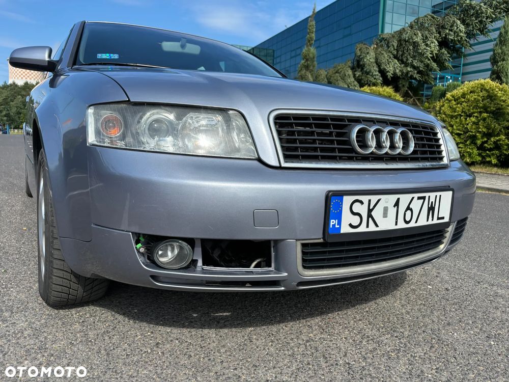 Audi A4 Limousine - 12