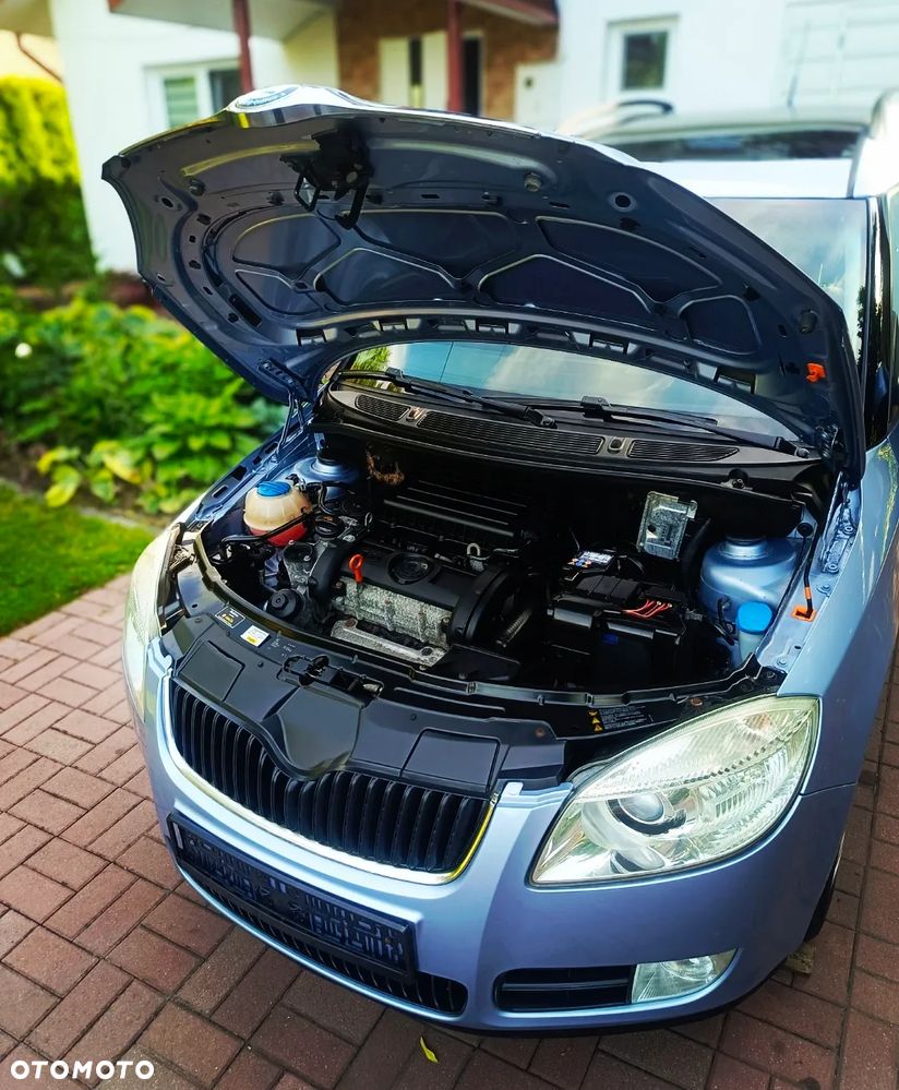 Skoda Roomster 1.6 16V Comfort PLUS EDITION - 27