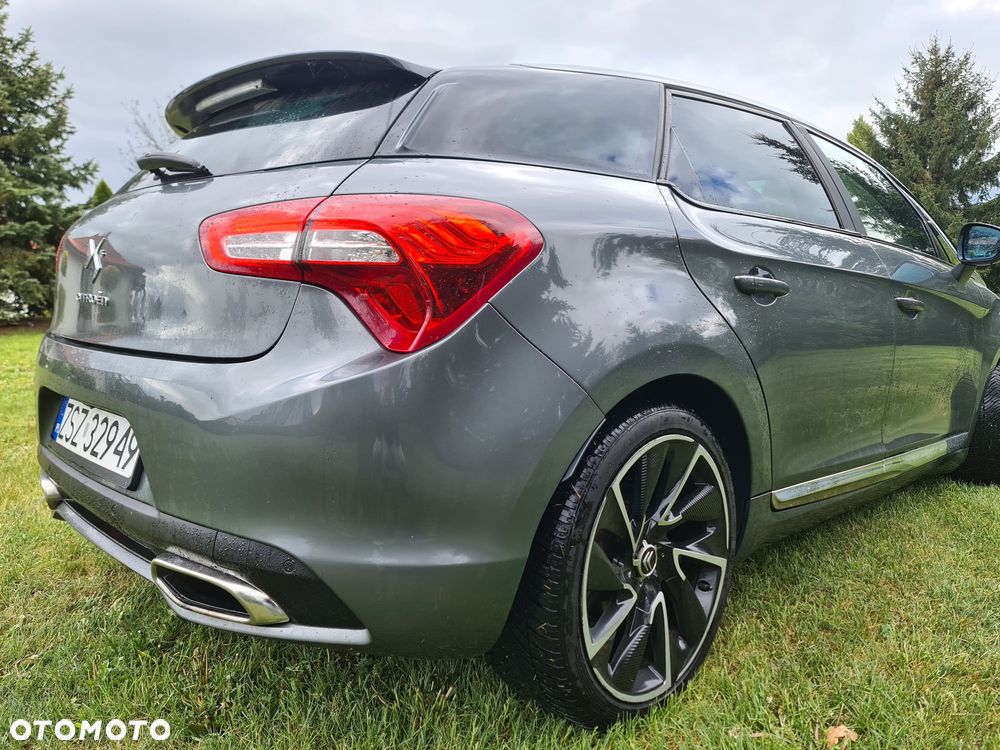 Citroën DS5 1.6 THP SportChic - 3