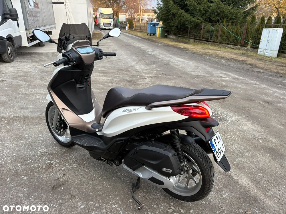 Piaggio Medley - 3