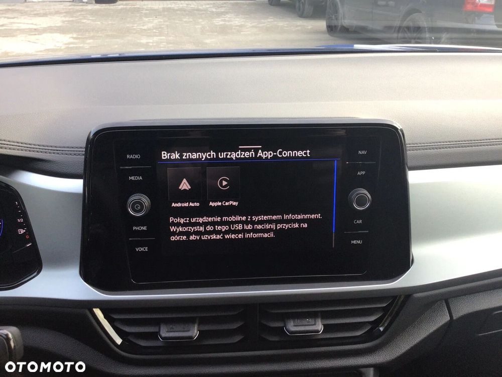 Volkswagen T-Roc 1.5 TSI Life Plus DSG - 17