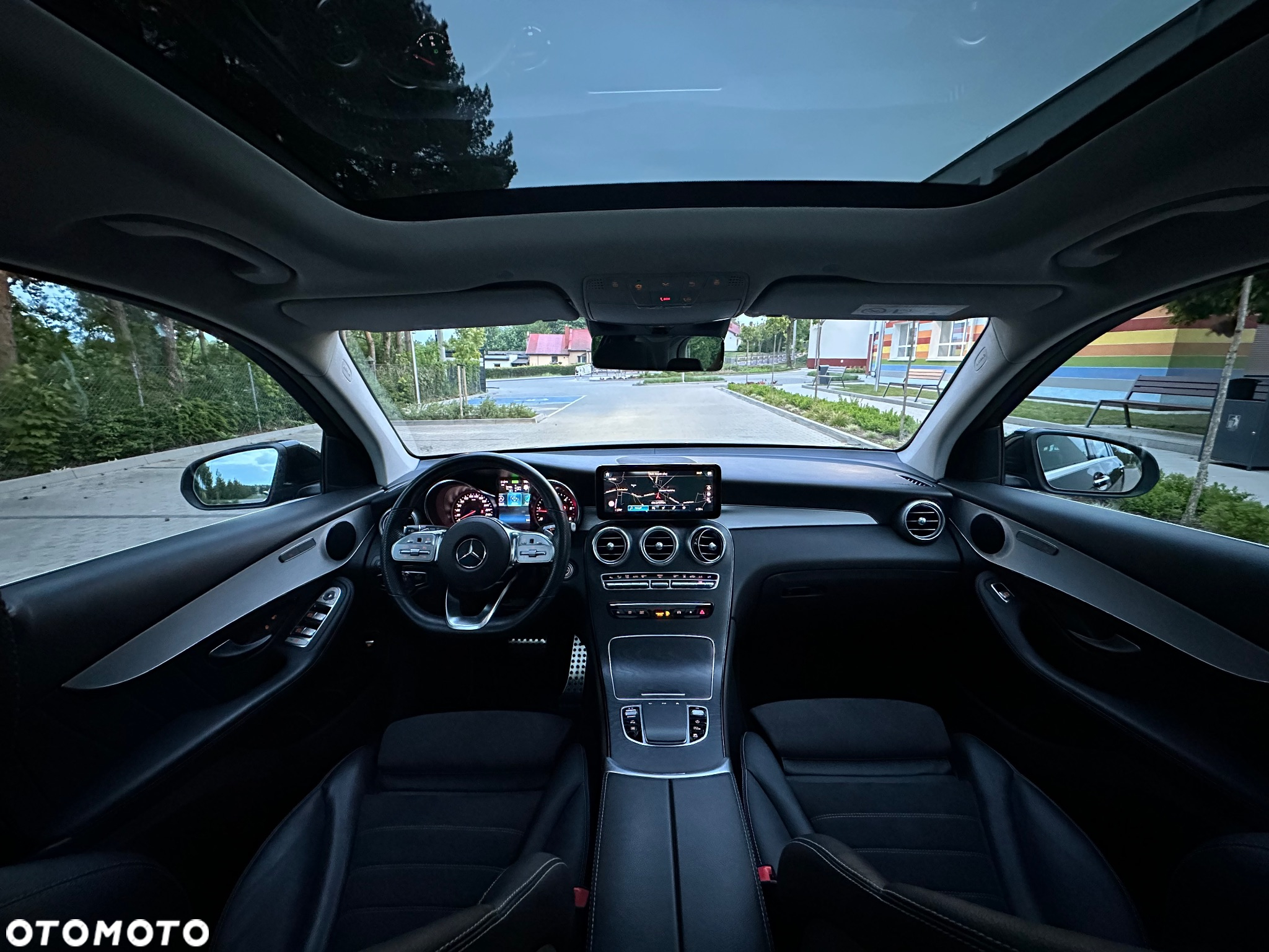 Mercedes-Benz GLC 300 de 4Matic 9G-TRONIC AMG Line Plus - 26