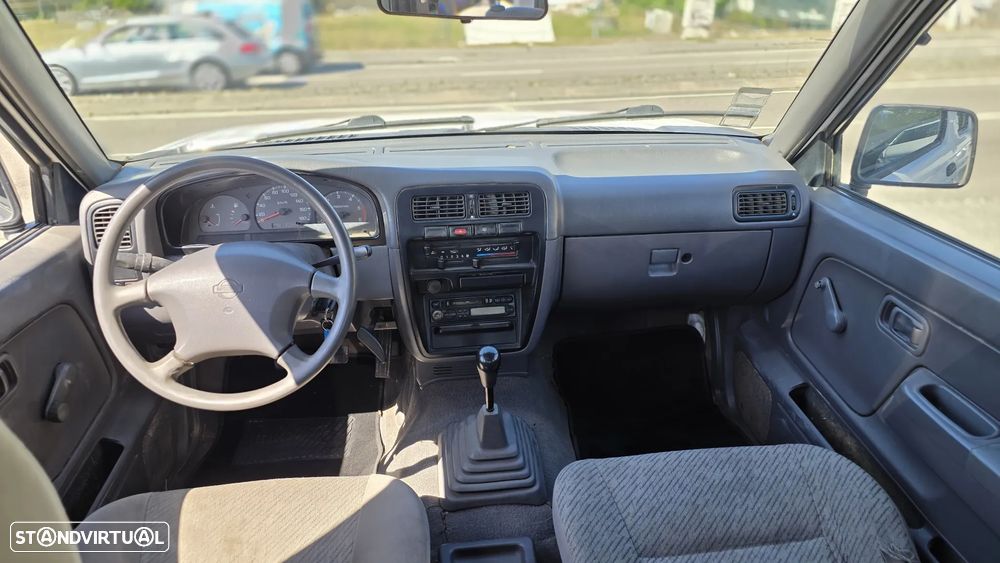Nissan Pick Up 2.5 D CD - 11