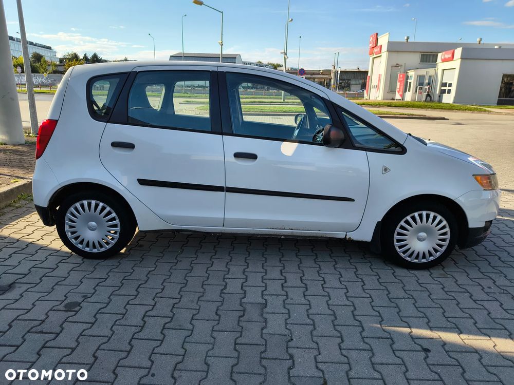 Mitsubishi Colt 1.1 Inform - 3