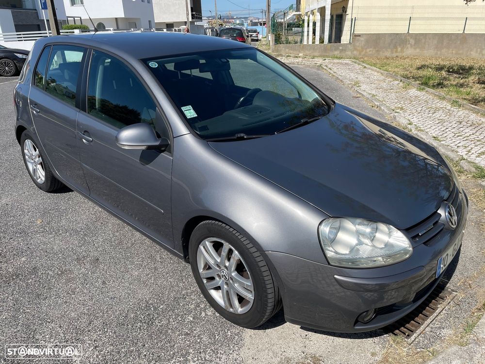 VW Golf 1.9 TDi BlueM. Confortline - 3
