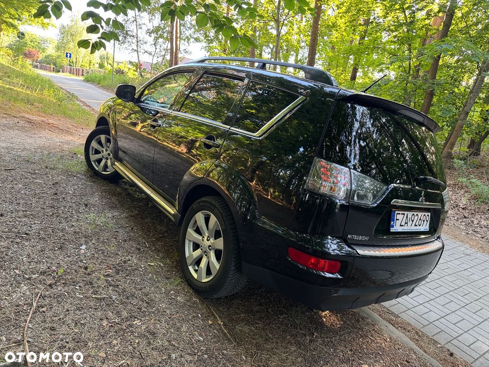 Mitsubishi Outlander 2.4 4WD CVT Intense - 5