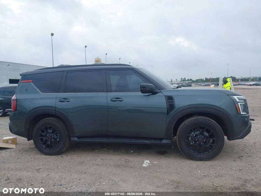 Nissan Armada - 6
