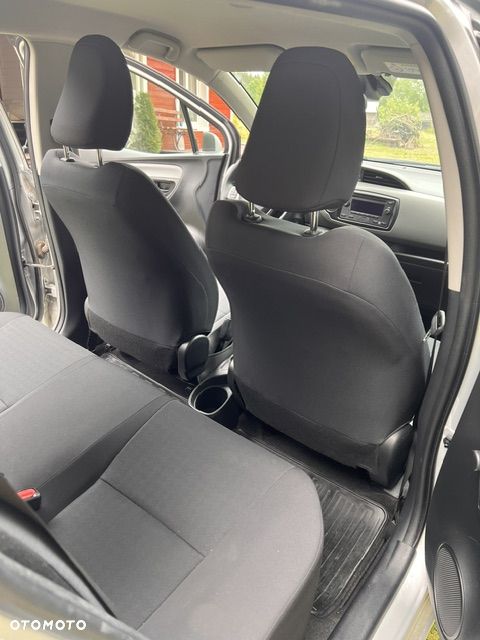 Toyota Yaris 1.5 Active - 10