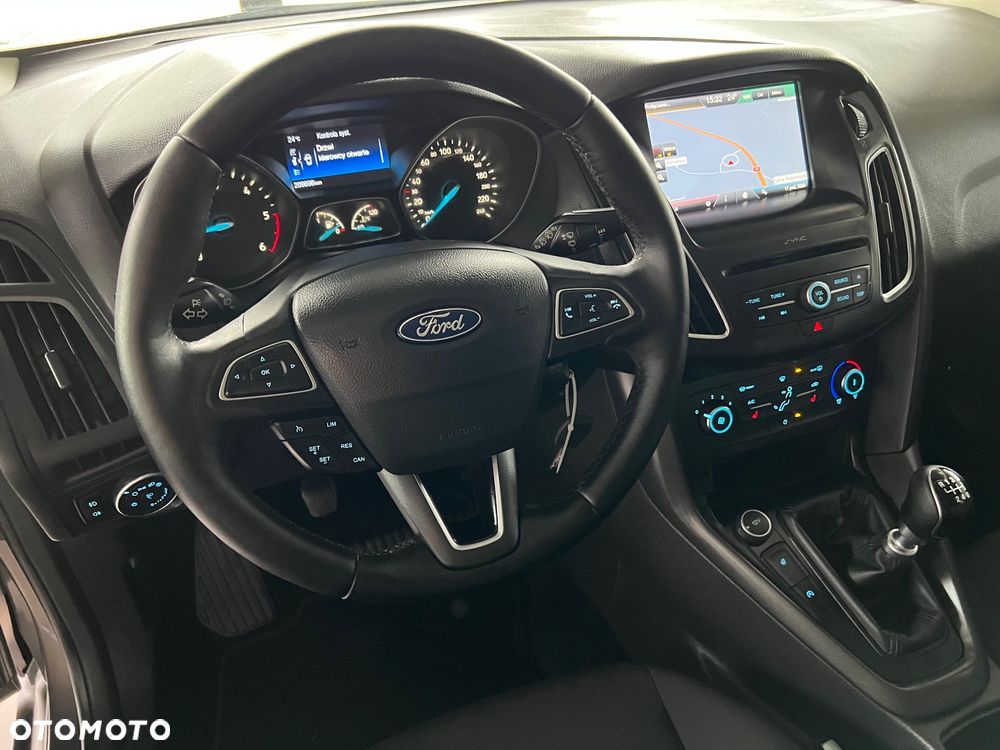 Ford Focus - 14