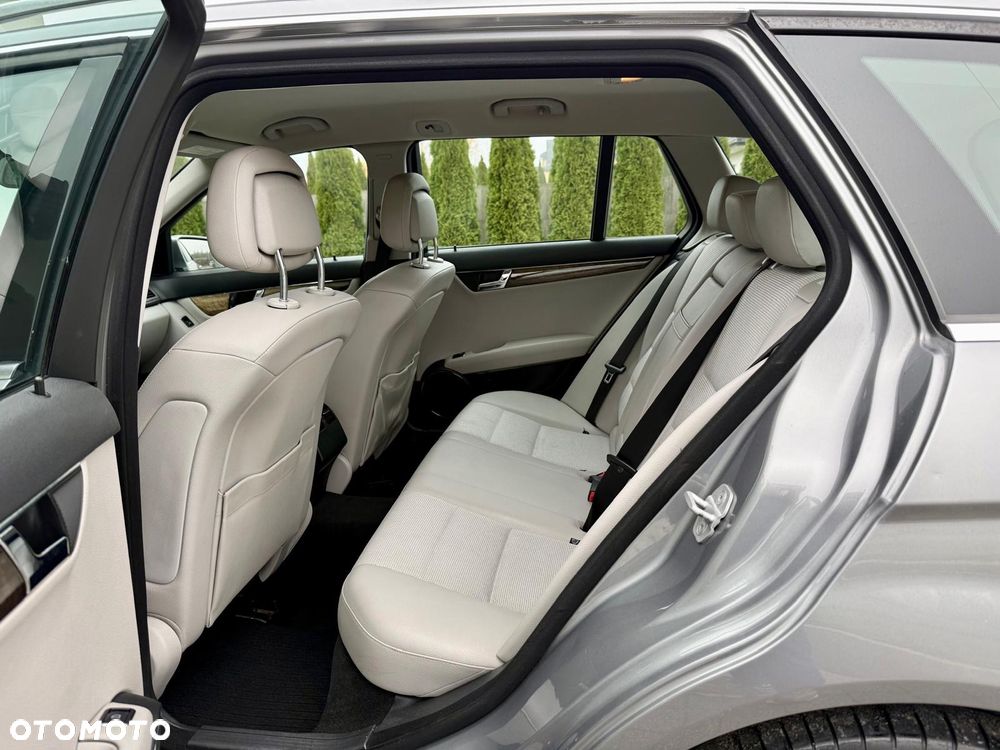 Mercedes-Benz Klasa C - 18