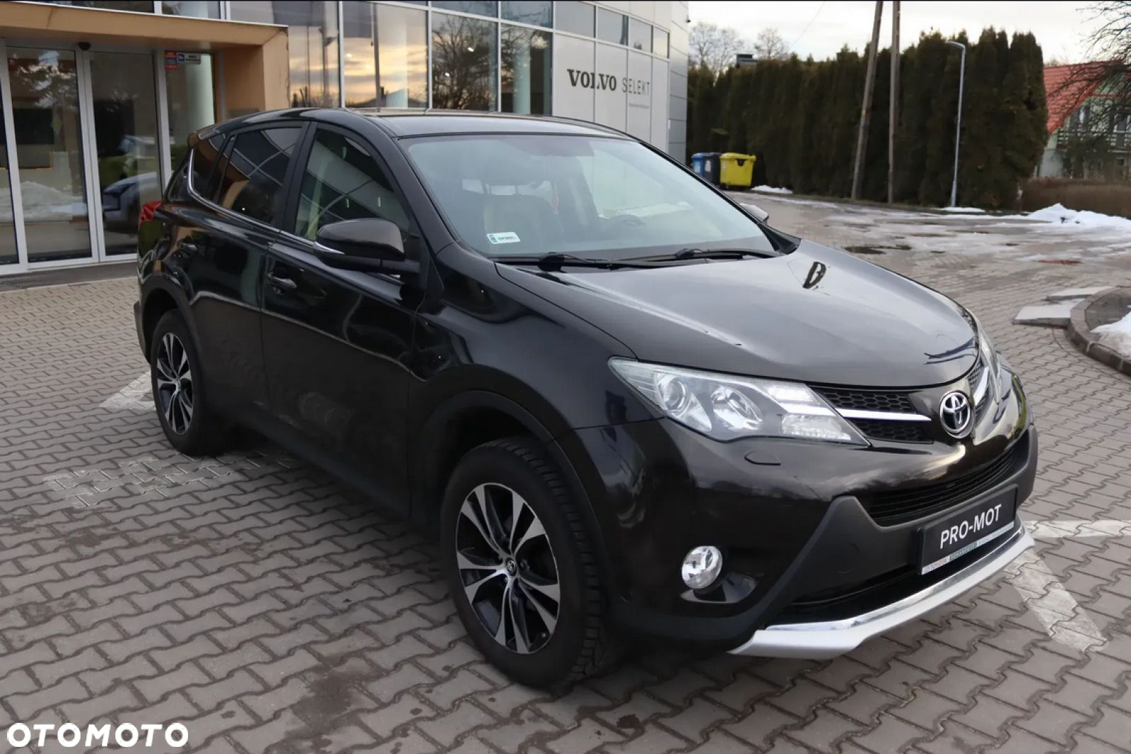 Toyota RAV4 - 4