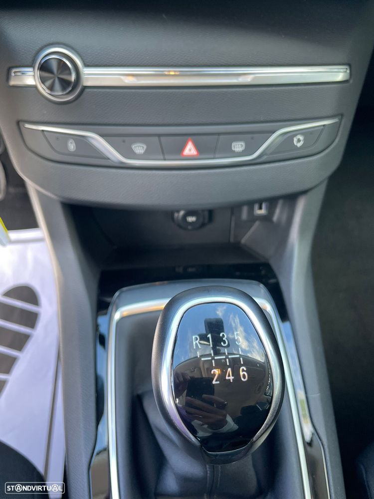 Peugeot 308 1.5 BlueHDi Style - 9