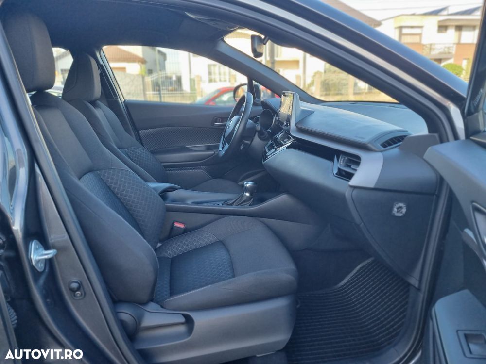 Toyota C-HR 1.8 HSD 122 CP 4x2 CVT Style - 14