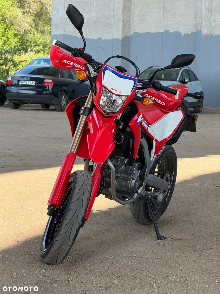 Honda CRF - 1