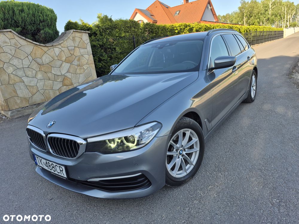 BMW Seria 5 520d Sport - 3