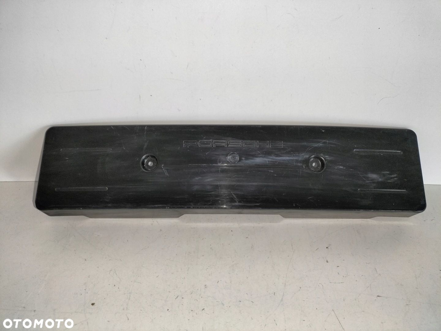 Podkładka pod tablicę rejestracyjną przód PORSCHE PANAMERA II 971 16- - 1