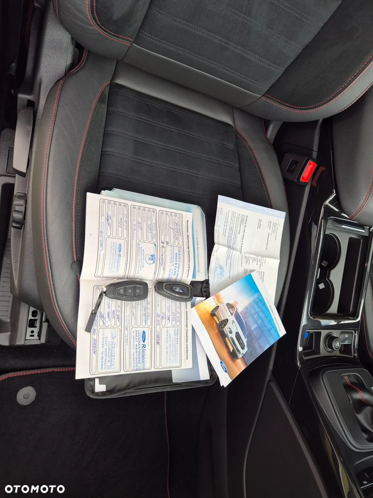 Ford Kuga 2.0 TDCi AWD ST-Line - 7