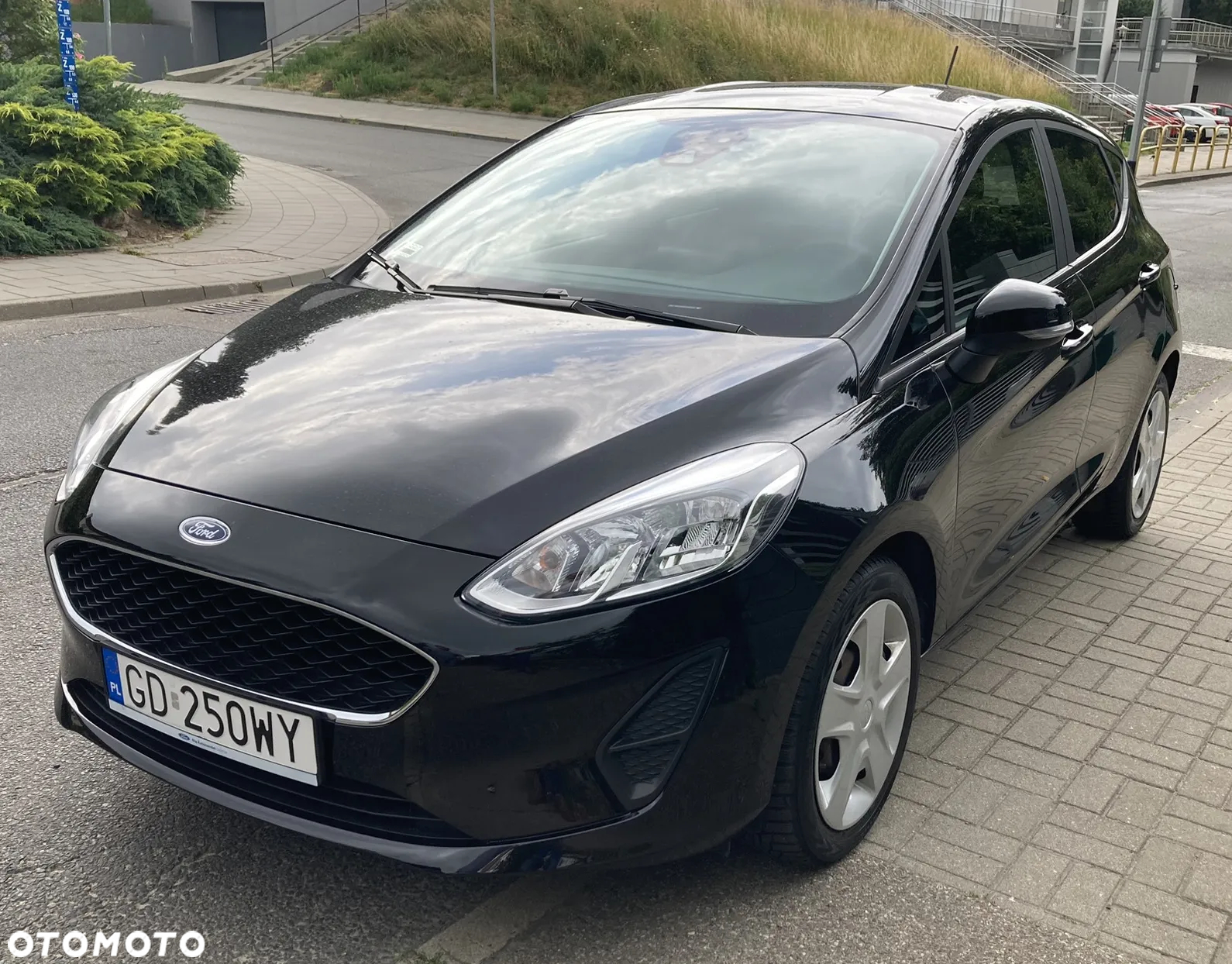 Ford Fiesta 1.0 EcoBoost Connected ASS - 2