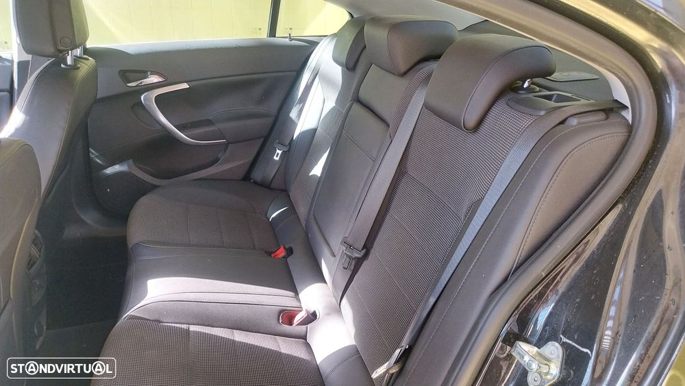 Opel Insignia 2.0 CDTi Cosmo ecoFLEX - 16
