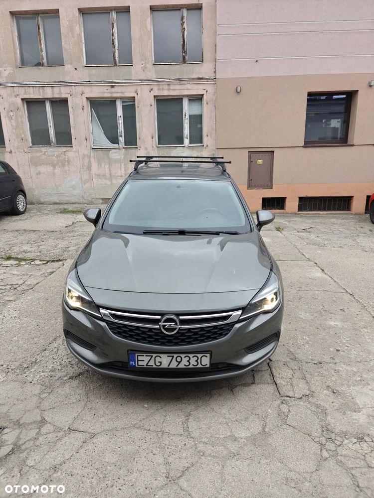 Opel Astra - 2