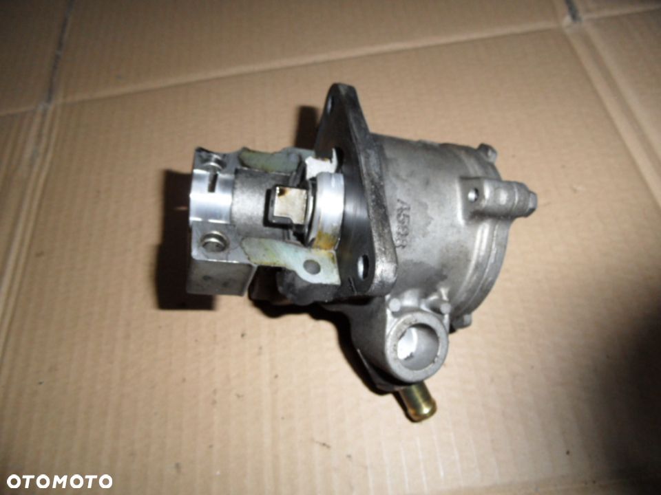 VACUM POMPA FIAT DOBLO STILO 1.9 JTD - 1