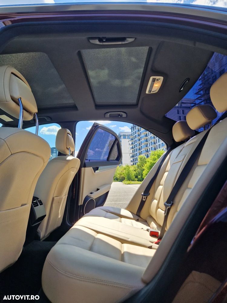 Mercedes-Benz C - 30