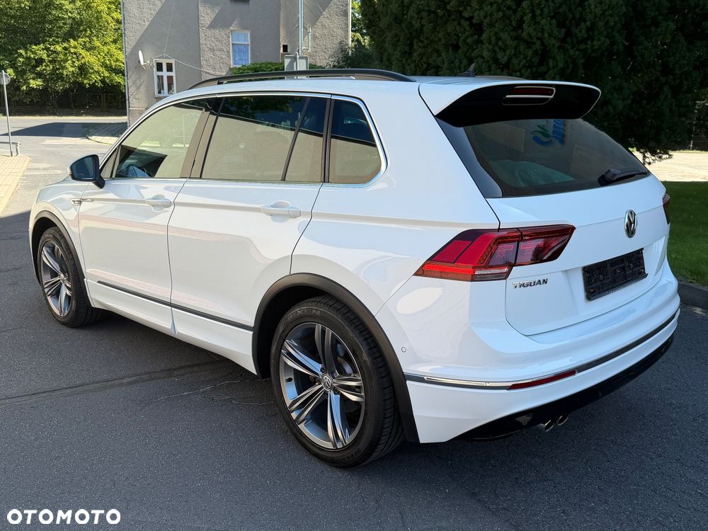 Volkswagen Tiguan - 16