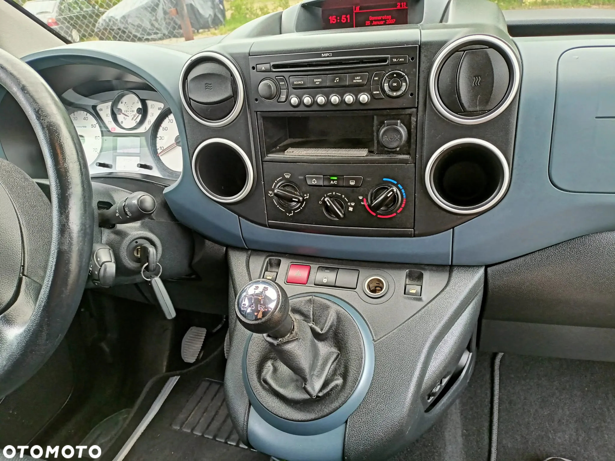 Peugeot Partner Tepee HDi FAP 110 Family - 10