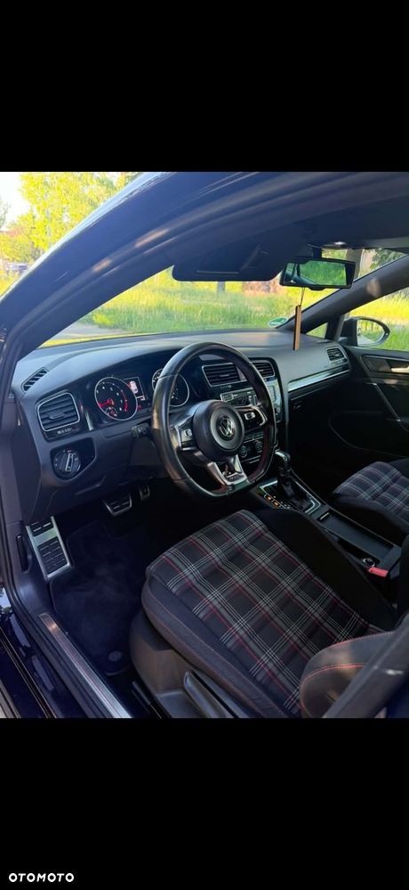 Volkswagen Golf 2015 photo 4