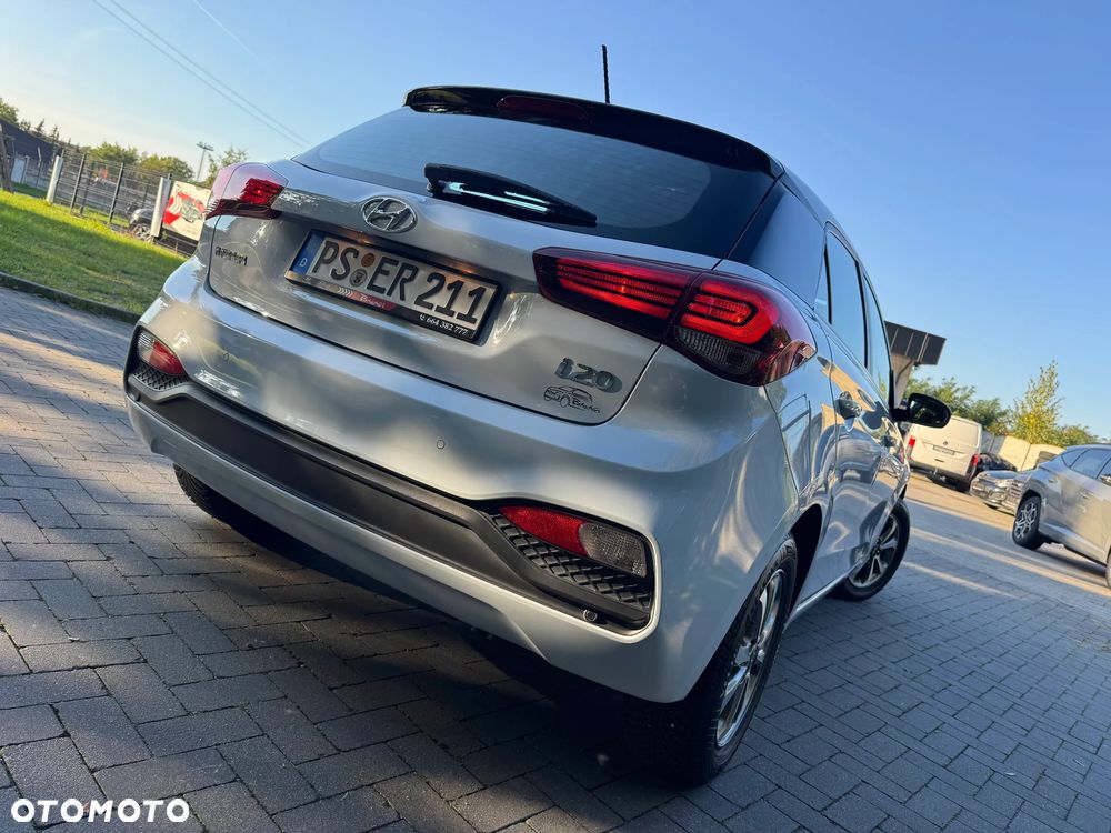 Hyundai i20 - 17