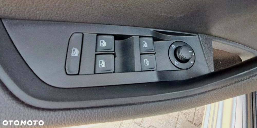 Skoda Superb 2.0 TDI SCR Style DSG - 19