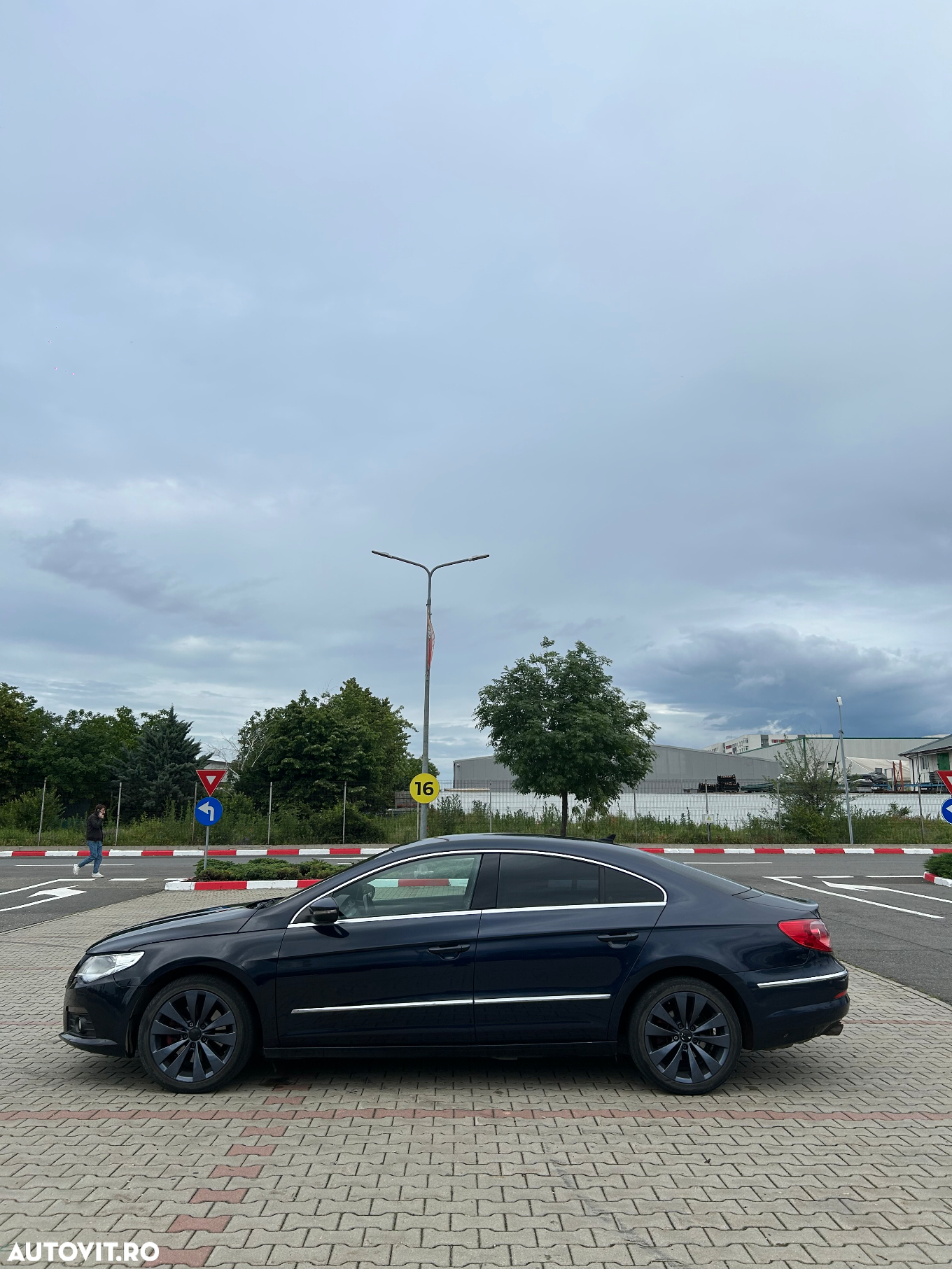 Volkswagen Passat CC 2.0 TSI DSG - 4