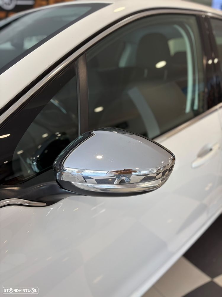 Peugeot 208 1.6 BlueHDi Allure - 8