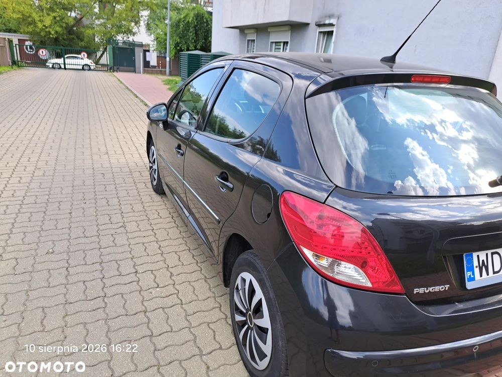Peugeot 207 1.6 HDi 16V Trendy - 3