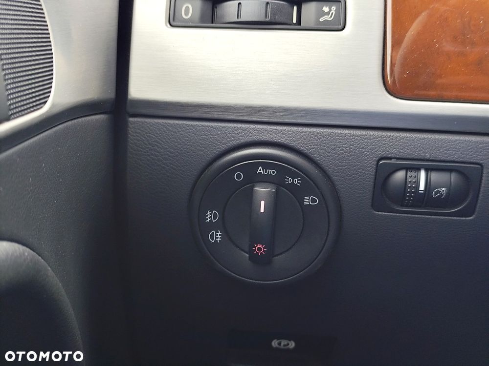 Volkswagen Touareg 3.0 V6 TDI Blue Motion DPF Automatik - 20