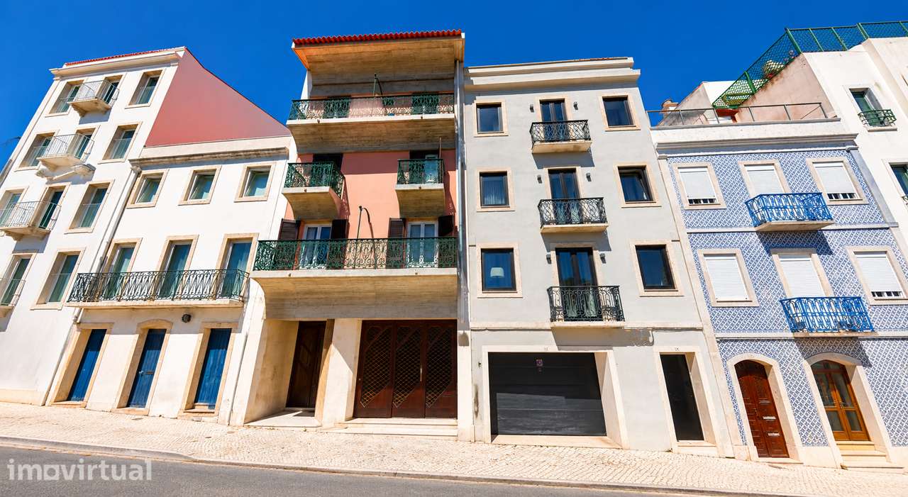 ESPAÇO COMERCIAL COM AUDITÓRIO E ARMAZÉM NA ESTRELA, LISBOA - Grande imagem: 2/29